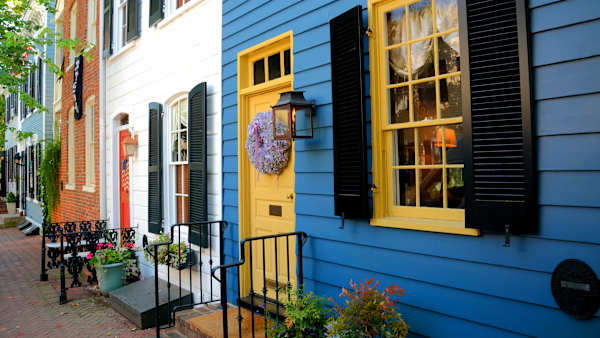 Olde Towne West Apartments property